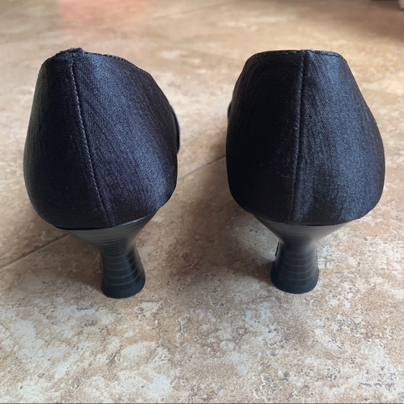 SO Shelby Kitten Heels - Picture 3 of 10